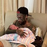 Young Dad Covered in Over 200 Tattoos Removes Them for His Baby Daughter – See His Jaw-Dropping Transformation!