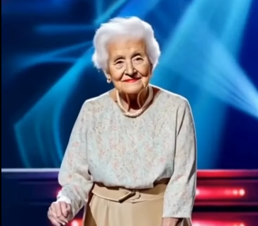 Elderly Woman’s Jaw-Dropping transformation Magic Trick on AGT Shocks the Audience and Leaves Viewers Gripped with Fear! 😱😱😨 Her full performance is in the 1st comment.🔽🔽